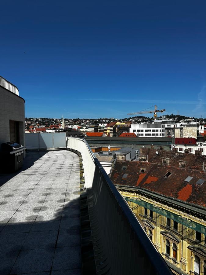 Apartmán Luxury Penthouse At The Historical Centre With Free Parking Bratislava Exteriér fotografie